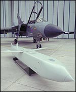 _38758675_stormshadow150.jpg