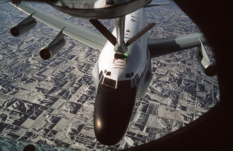 rc-135w-DFST9209190.JPG