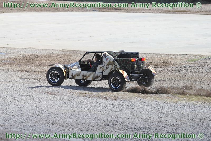 buggy_live_demonstration_Defence_Engineering_Technologies_exhibition_2012_Moscow_Russia_001.jpg