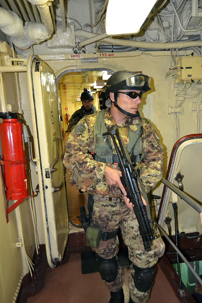 natoboarding04g3qq7.jpg