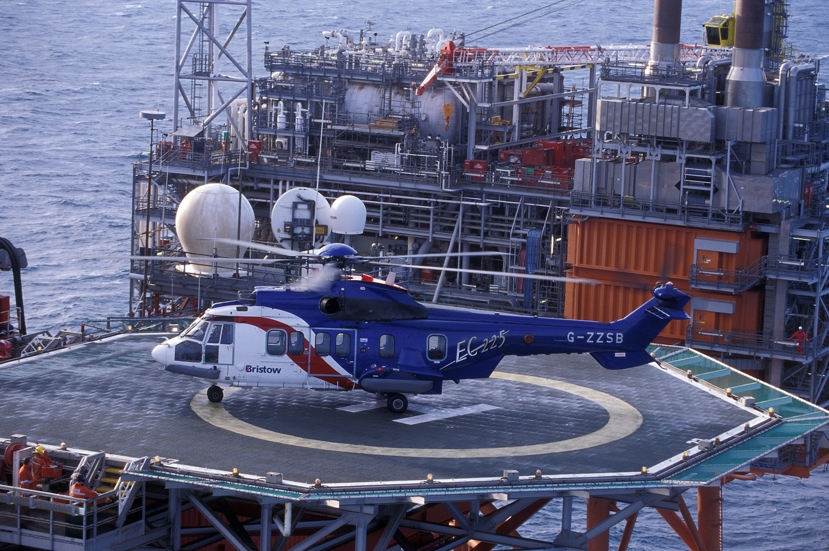 EC225_Bristow_DP-09856.jpg