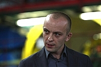 728102_200.jpg
