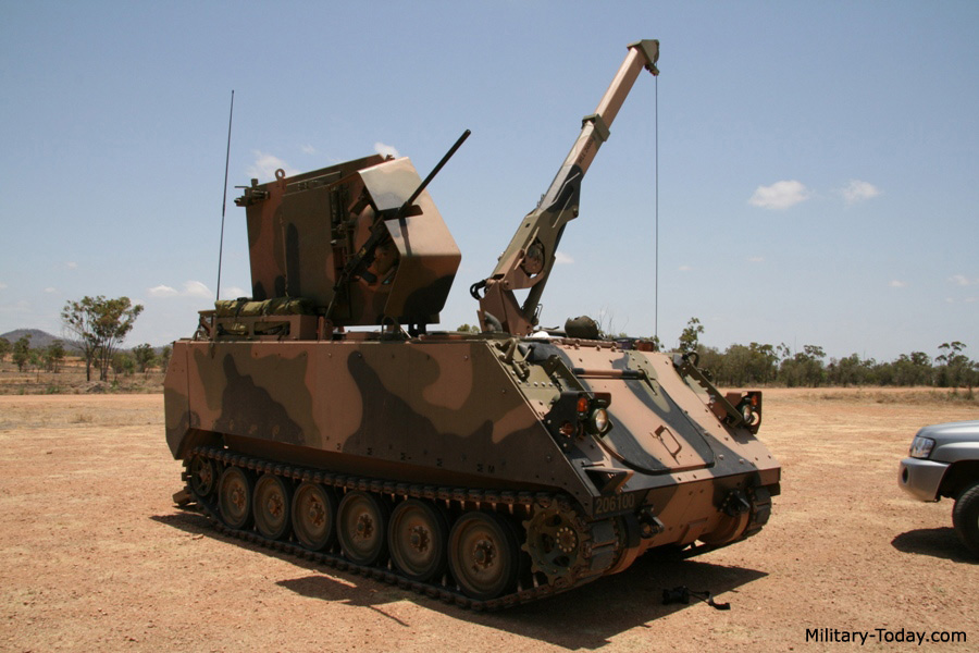 m113as4_l7.jpg