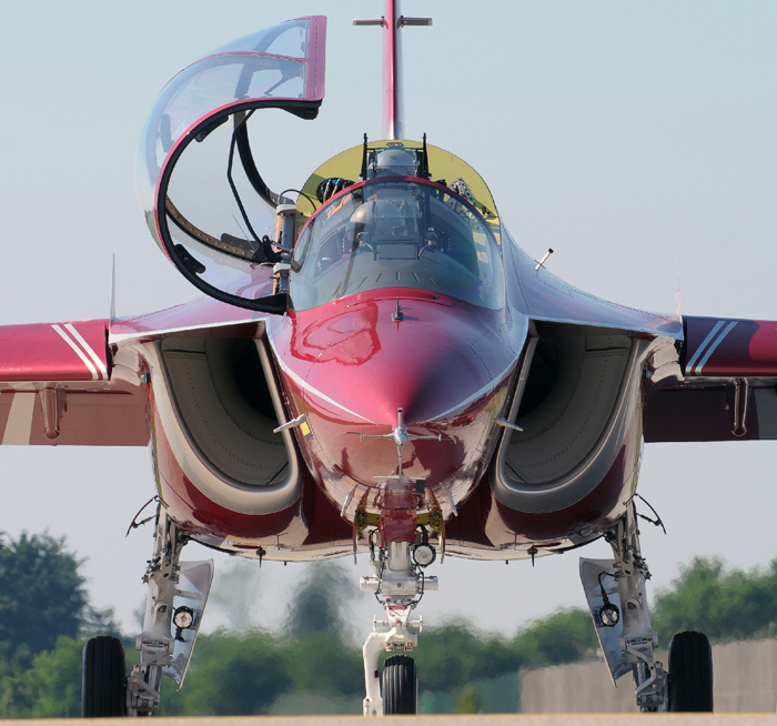 m_346lpr7001.jpg