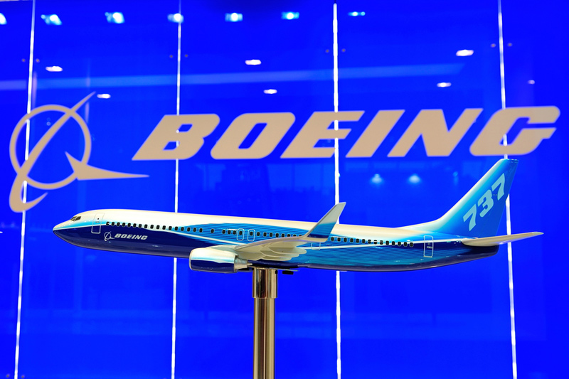 Boeing_2_800x533_L_1412237315.jpg