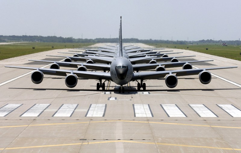 KC-135large.jpg