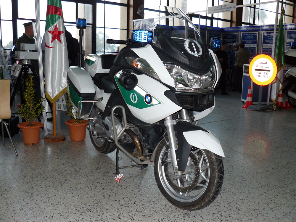 nouvelle-moto-Gendarmerie-nationale-7.jpg