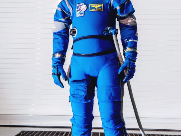 Spacesuit_GA6-600x450.jpg