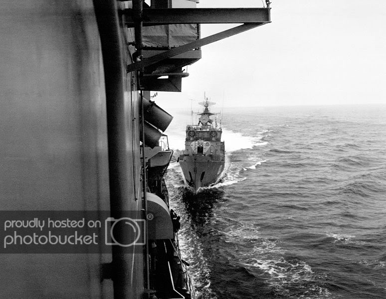 774px-SKR-6-strikes-USS-CaronDD-970.jpg