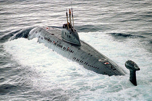 300px-Victor_III_class_submarine.jpg