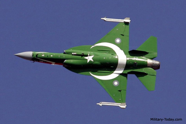 jf17_thunder.jpg