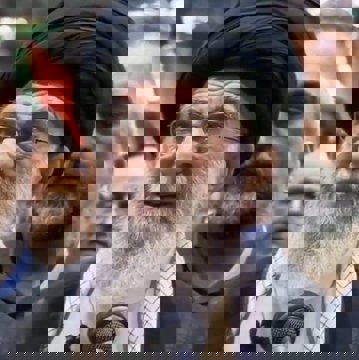 eeec649a-7c8d-42b4-8da9-58f1efd3338e