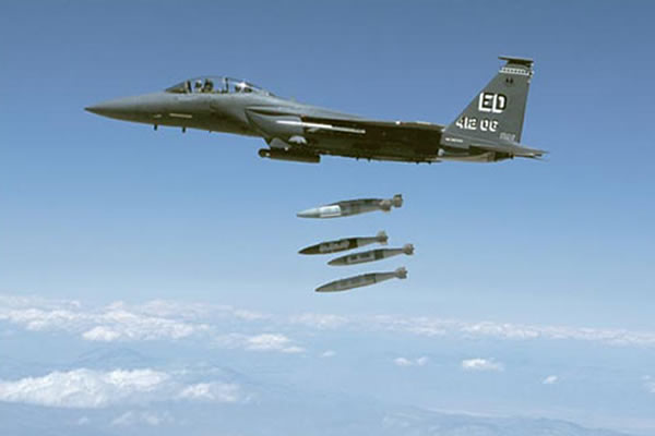 ORD_JDAM_Mk84s_from_F-15E_lg.jpg
