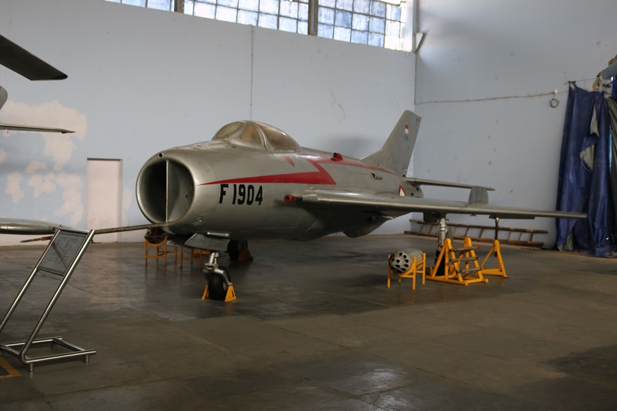 img_1132-tni-au-mig-19s-900.jpg