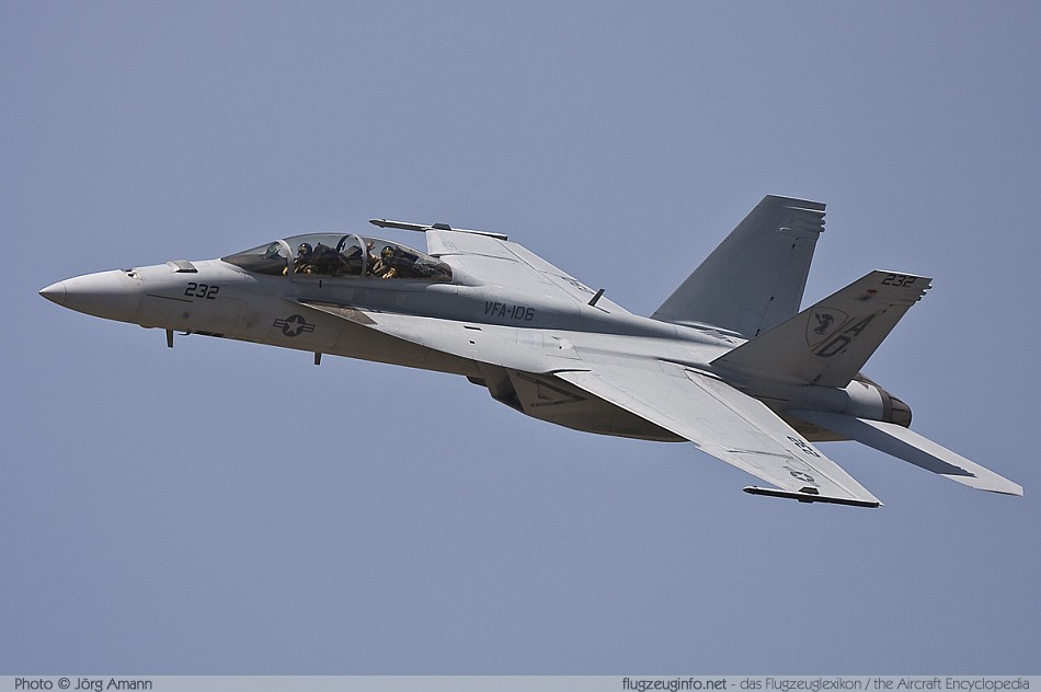 boeing_fa18f_joergamann.jpg