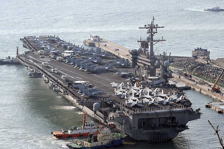 USS-Carl-Vinson-in-Korea.jpg