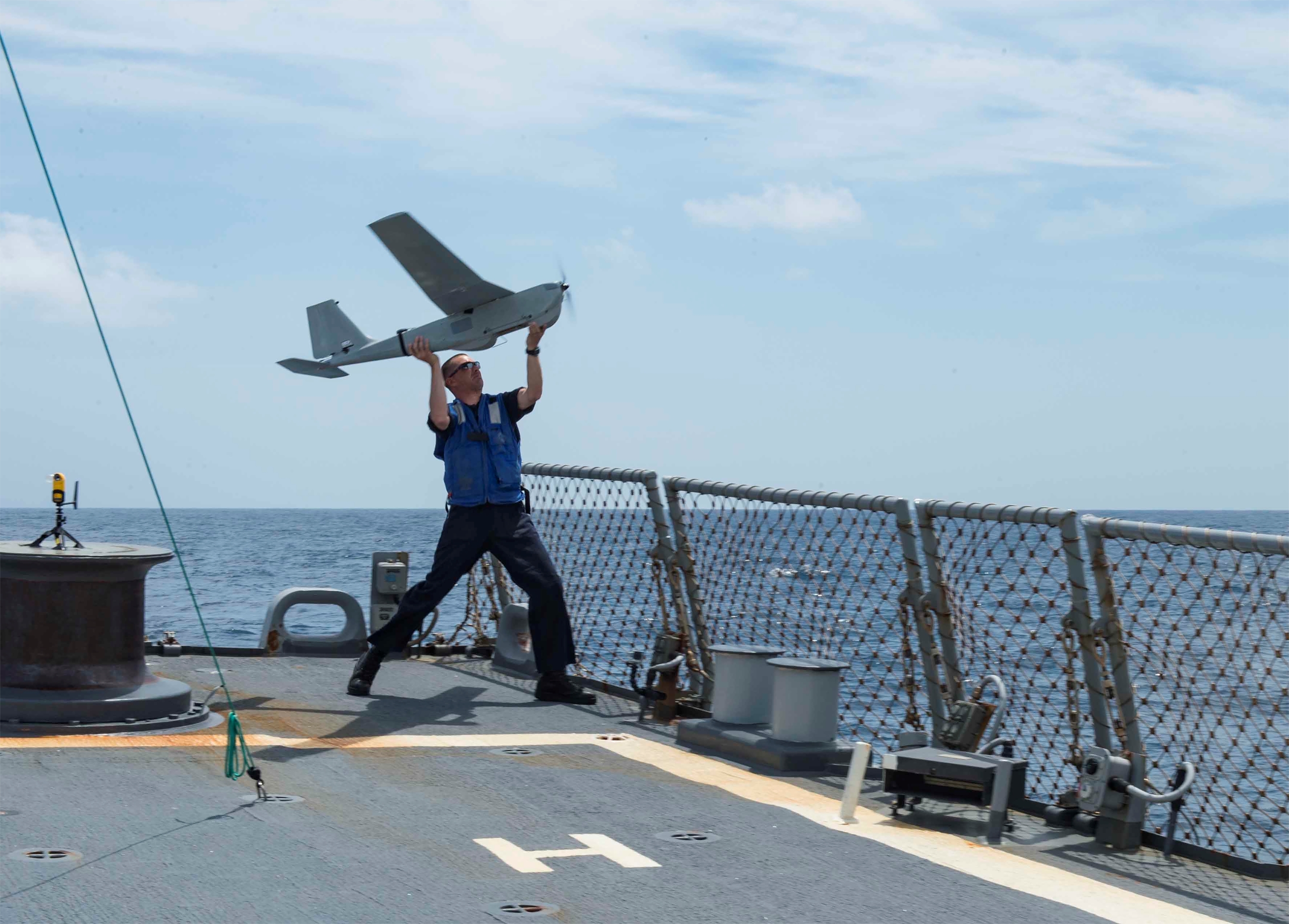 USS_Stout_Puma_Launch.jpg