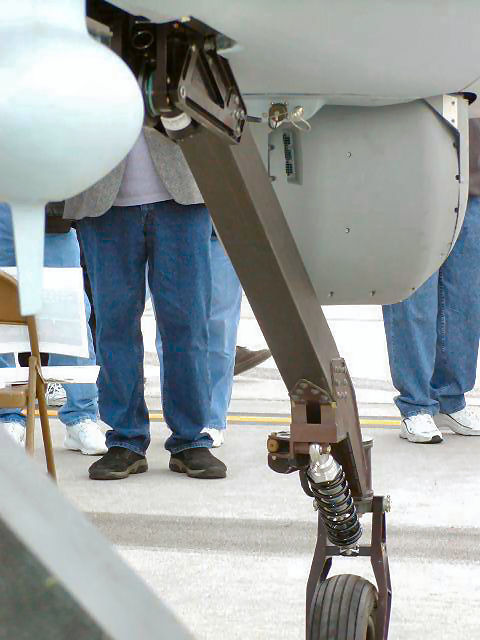 RQ-1A-aah-28.JPG