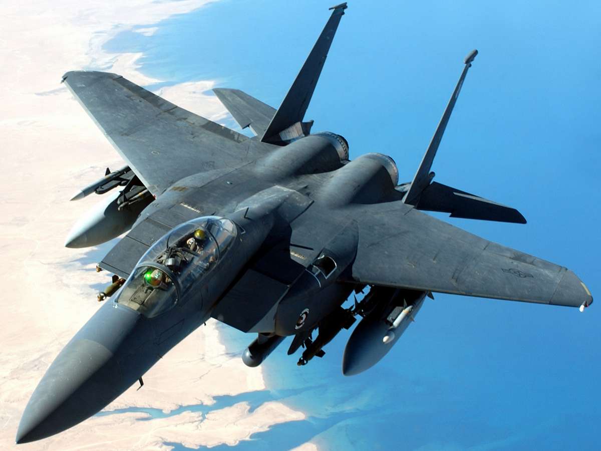 f15-a.jpg