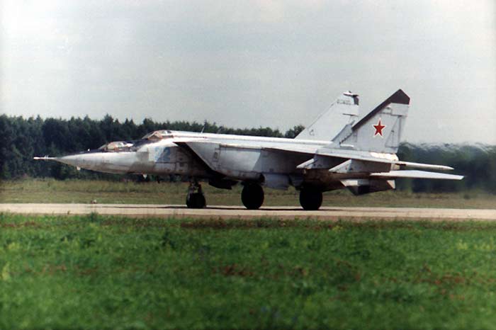 mig25pu2.jpg