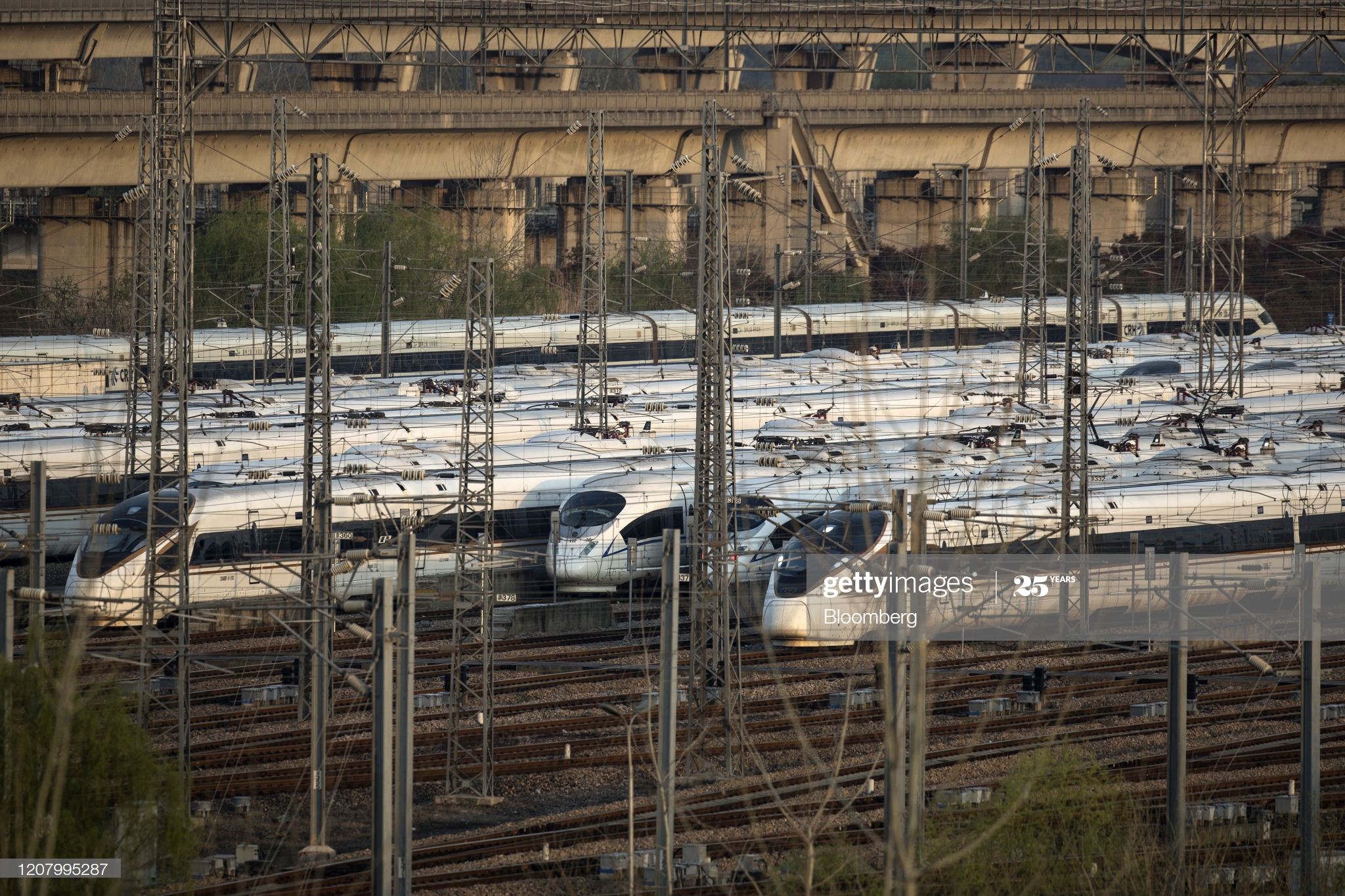 china-railway-highspeed-trains-operated-by-china-railway-corp-sit-in-picture-id1207995287