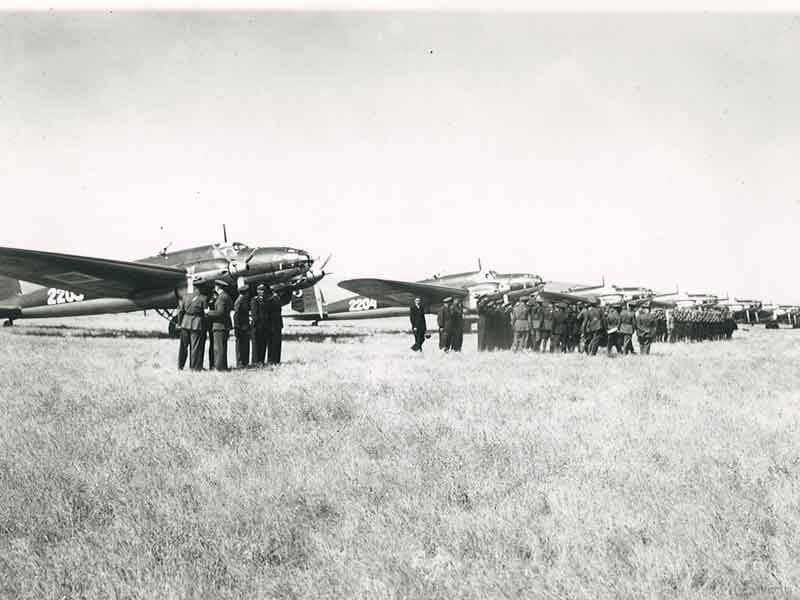 Heinkel%20he111.Uc%CC%A7aklar%C4%B1.jpg