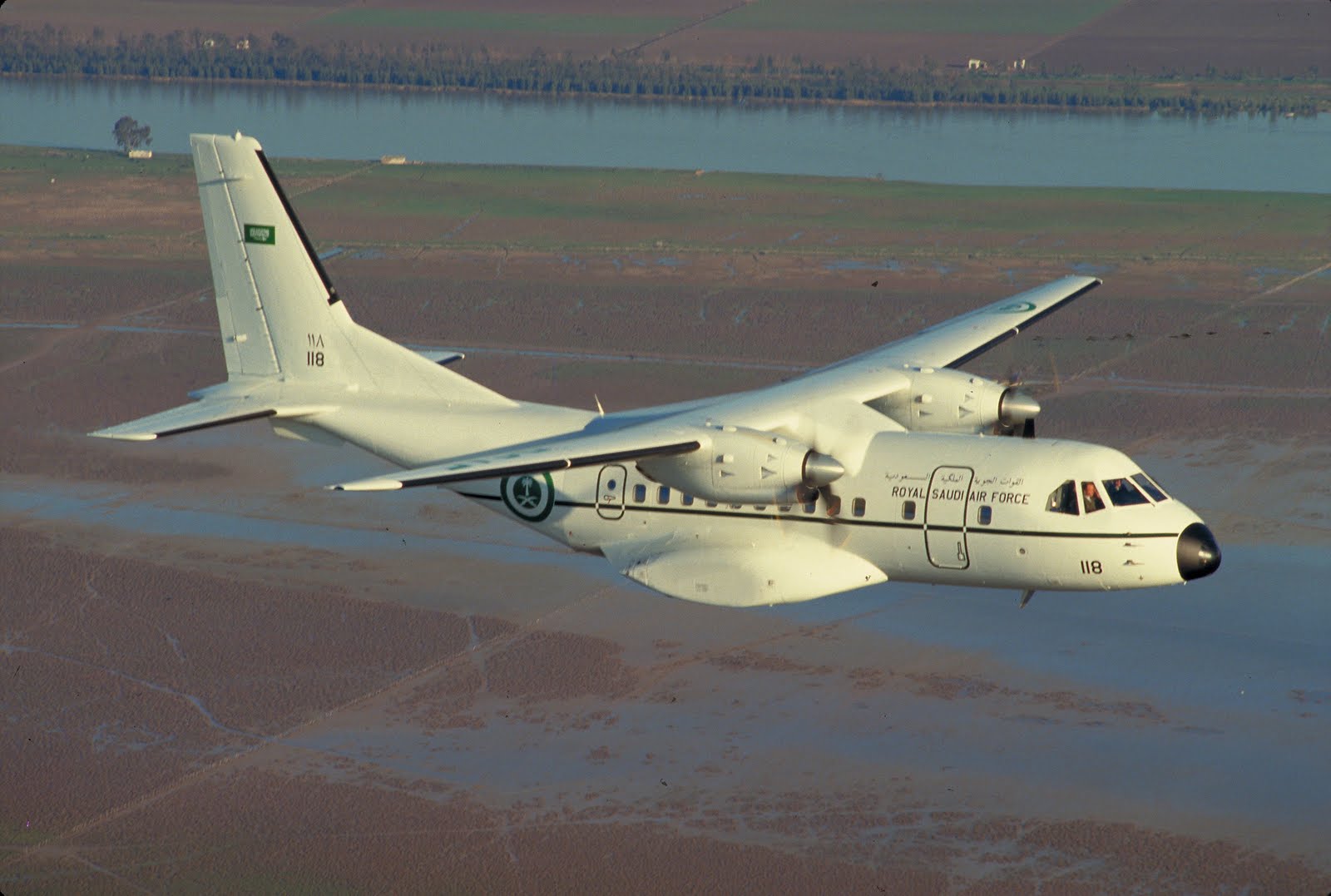 CN235-Saudi-Arabia-Air-Force-VIPHR.jpg
