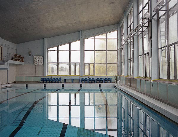 October_1996-Swimming_Pool.jpg