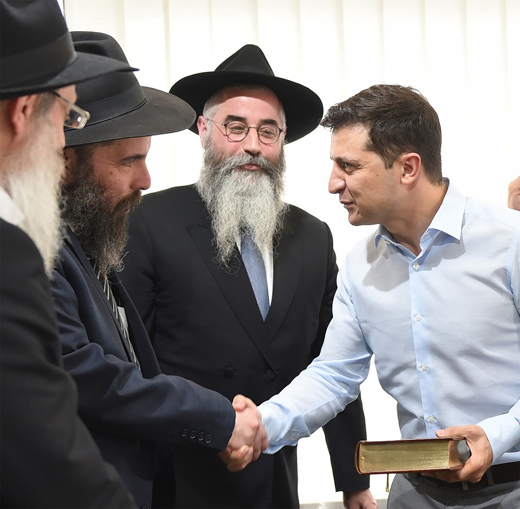 11-06-19-zelensky-rabbis.jpg