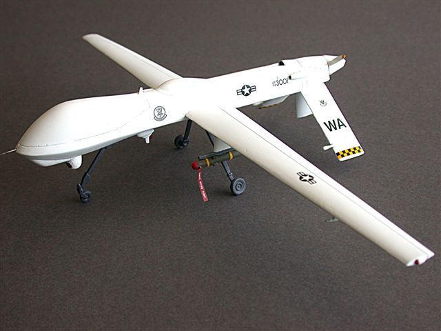 RQ-1%20Predator%20001.jpg