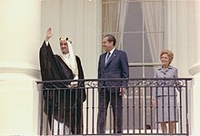220px-Arrival_ceremony_welcoming_King_Faisal_of_Saudi_Arabia_05-27-1971.jpg