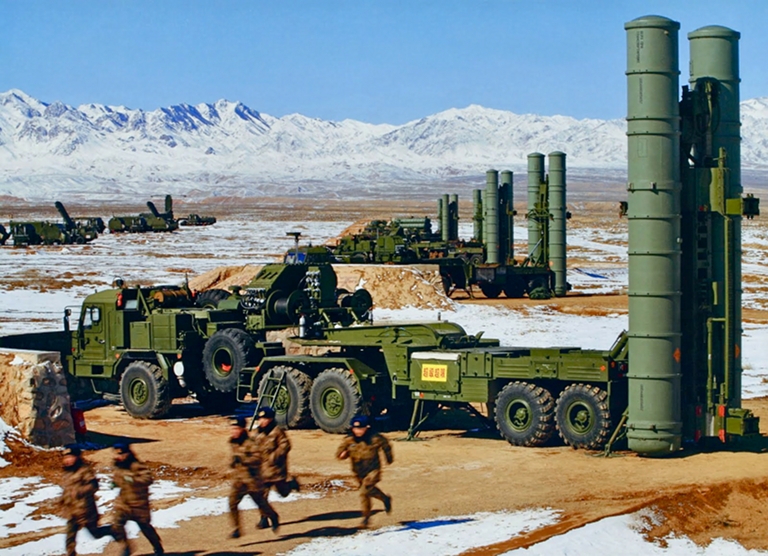 S-300PMU2-Favorit-PLA-Launch-3S.jpg