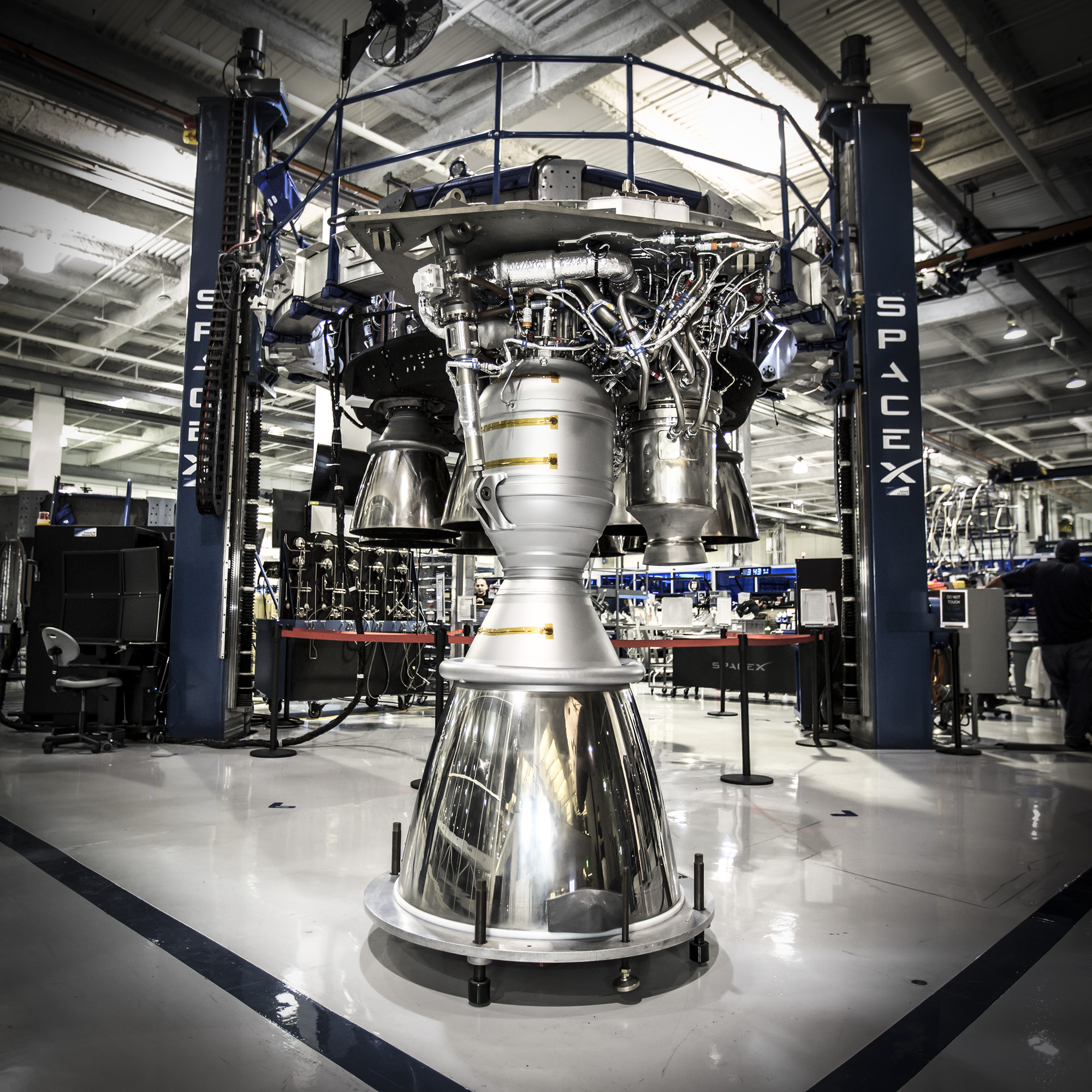 100th_m1d_4_engine28.jpg