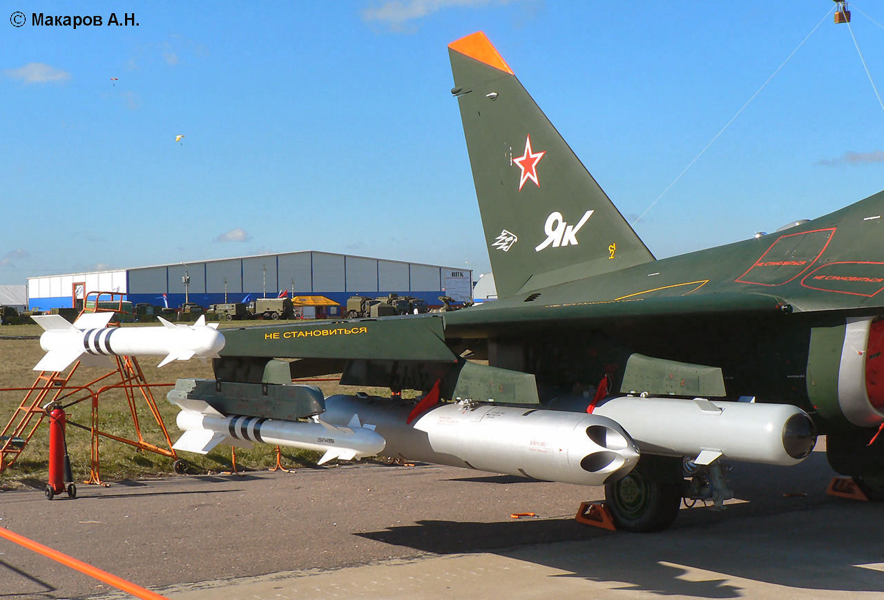 yak-130_09_of_34.jpg
