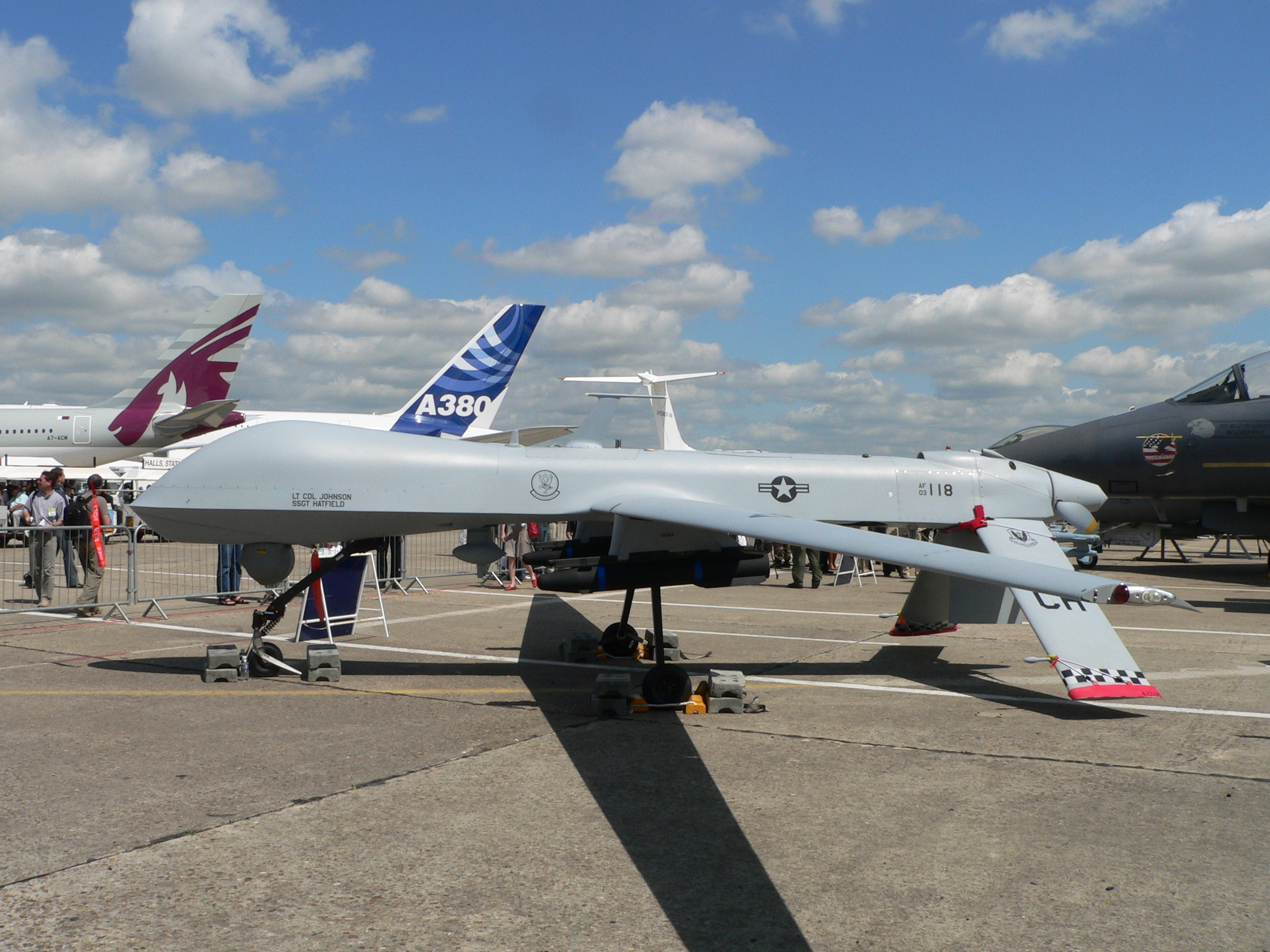 MQ-1_Predator_P1230014.jpg