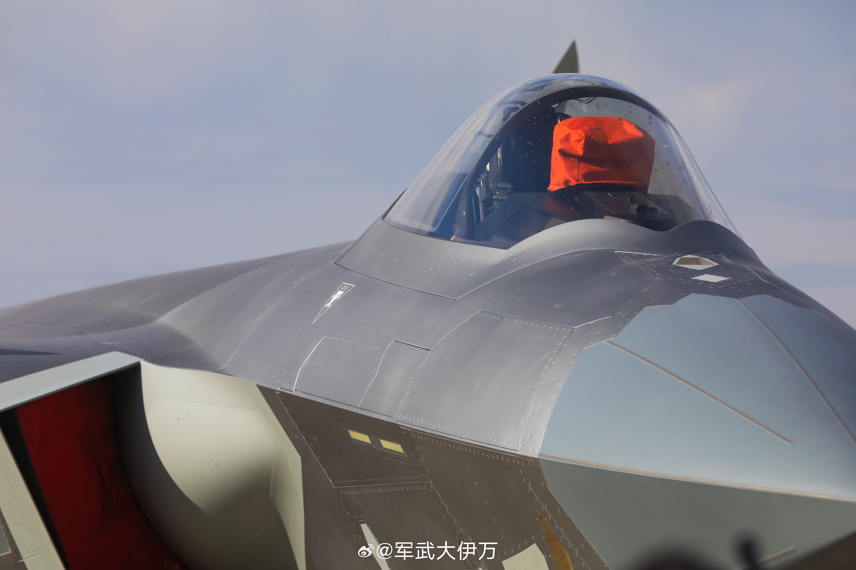 54801292269-ea86638389-o.jpg