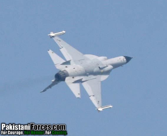 jf-17pakistaniforces_com2.jpg