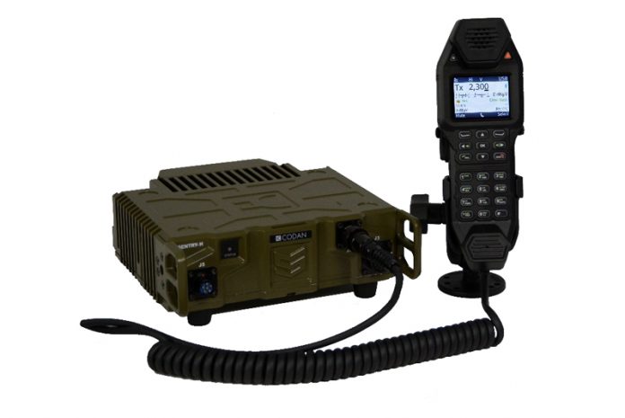 codan-radio-696x465.jpg