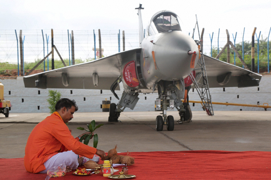 Tejas1.jpg