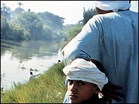 _39906425_egy_1_203.jpg