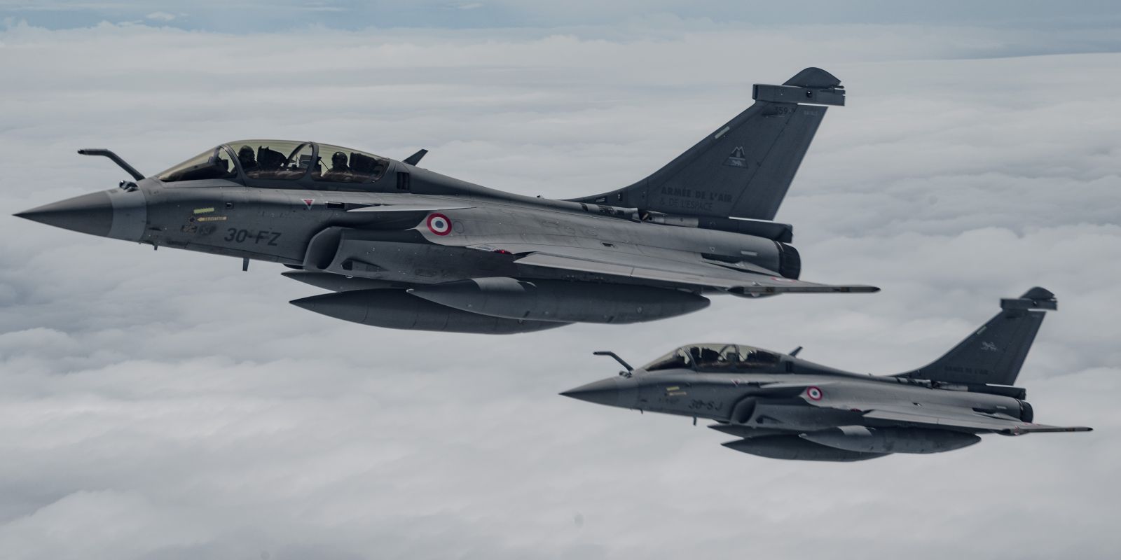 www.avionslegendaires.net