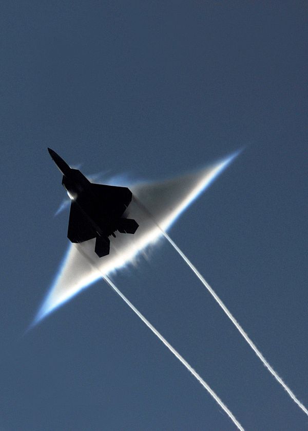 air-force-f-22-raptor.jpg