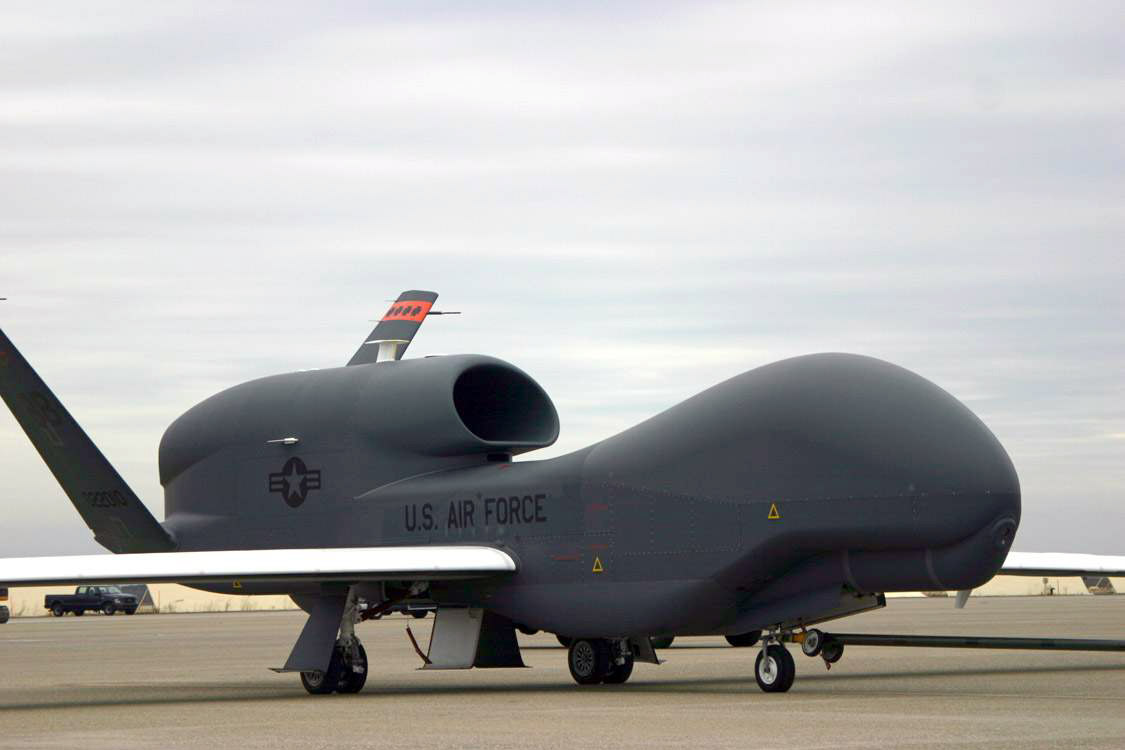 RQ-4_Global_Hawk_2.jpg