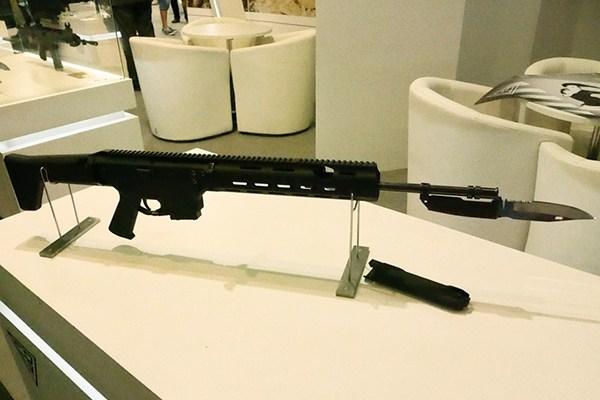 BySZd3-CQAE111A.jpg