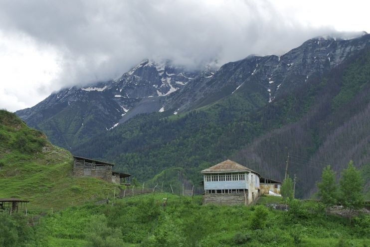 Dagestan-shares-with-its-Caucasian-neighbours-the-towering-mountains-of-the-Greater-Caucasus.jpg