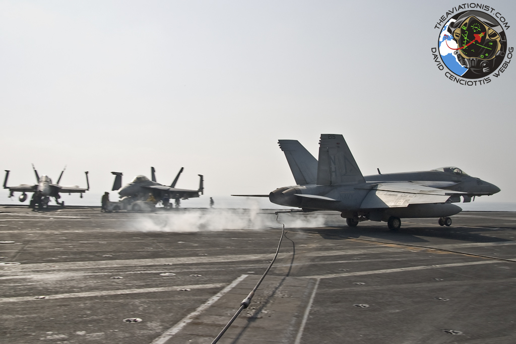 f-18.jpg