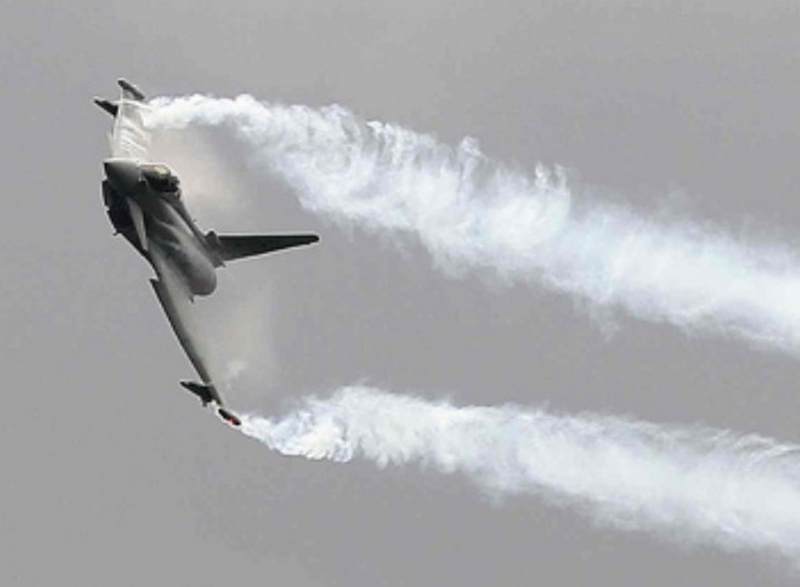 Eurofighter-Typhoon-at-Paris-Air-Show-5.jpg