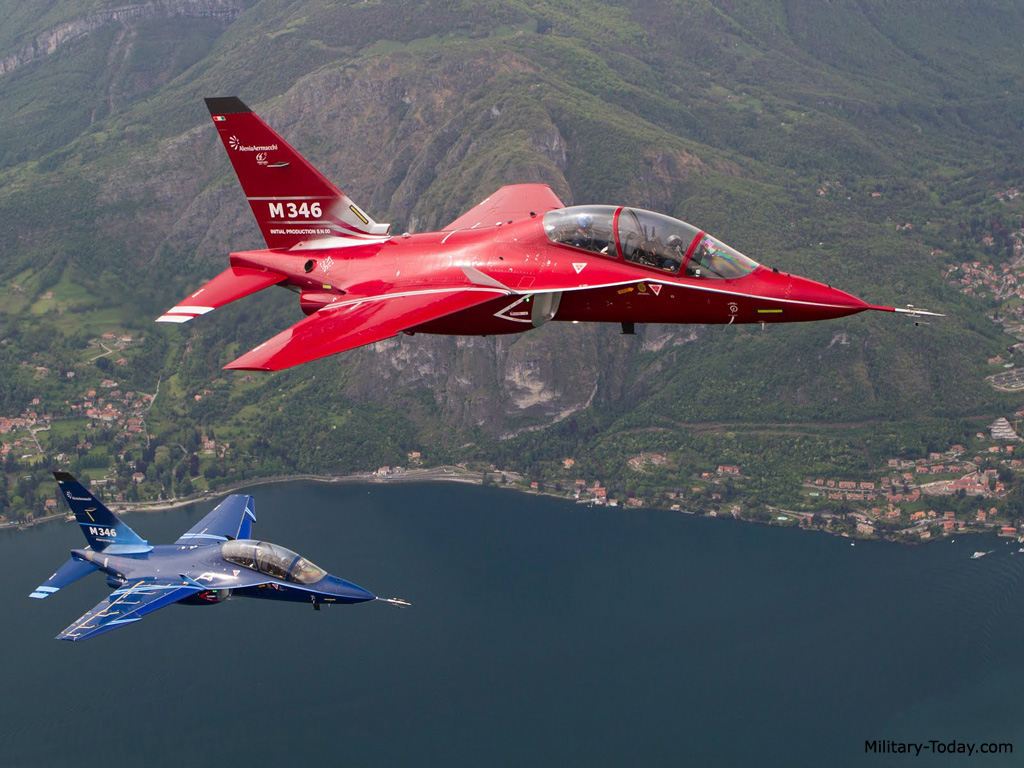 aermacchi_m346_master_l6.jpg