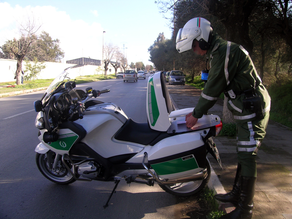 nouvelle-moto-Gendarmerie-nationale3.jpg