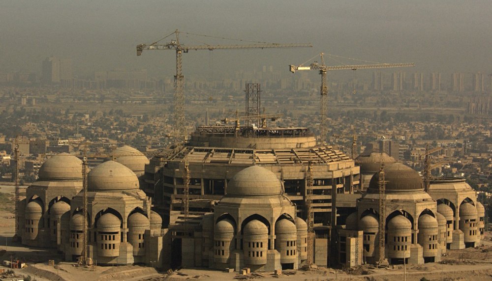 baghdad_mosque_031106-f-7234p-030.jpg